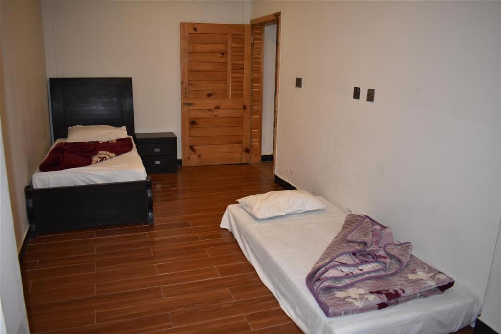 Hotel Royal Inn Муррее Экстерьер фото